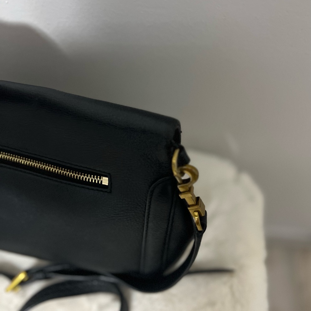 Tory Burch - Picture 5 of 8